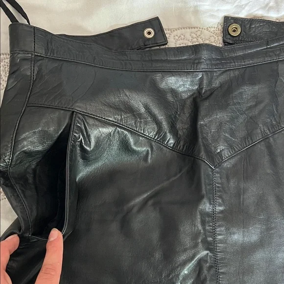Black Leather Pencil Skirt - Women's Classic - Picture 2 of 6